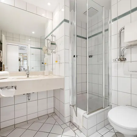 Strandhotel Sylt 酒店 4*