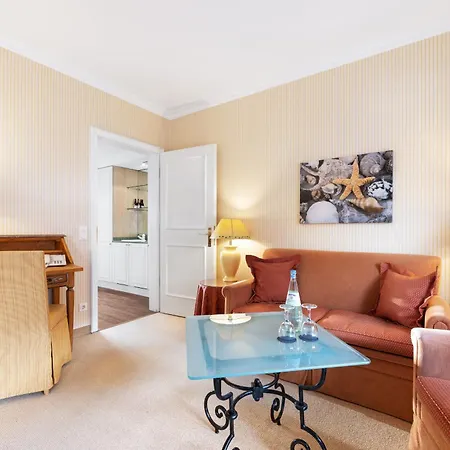 Strandhotel Sylt 酒店 韦斯特兰