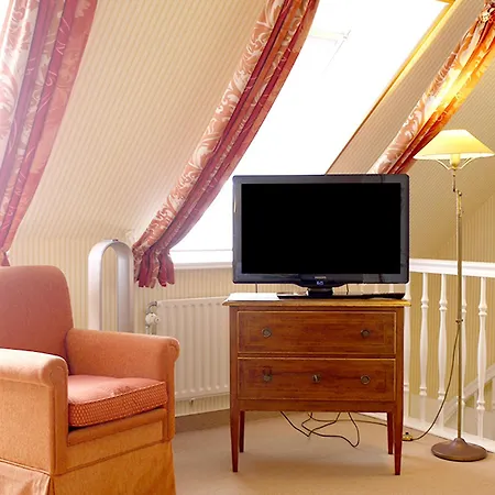 Hotel Strandhotel Sylt 4*