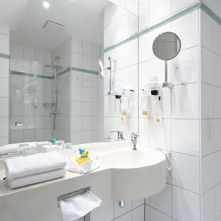 酒店 Strandhotel Sylt 4*