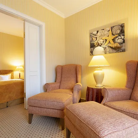 Strandhotel Sylt 酒店 4*
