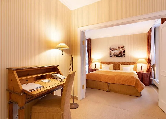 Отель Strandhotel Sylt 4*