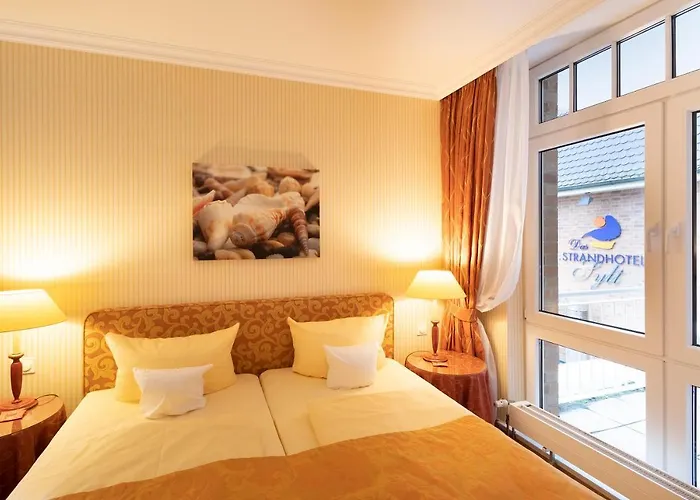 Отель Strandhotel Sylt 4*