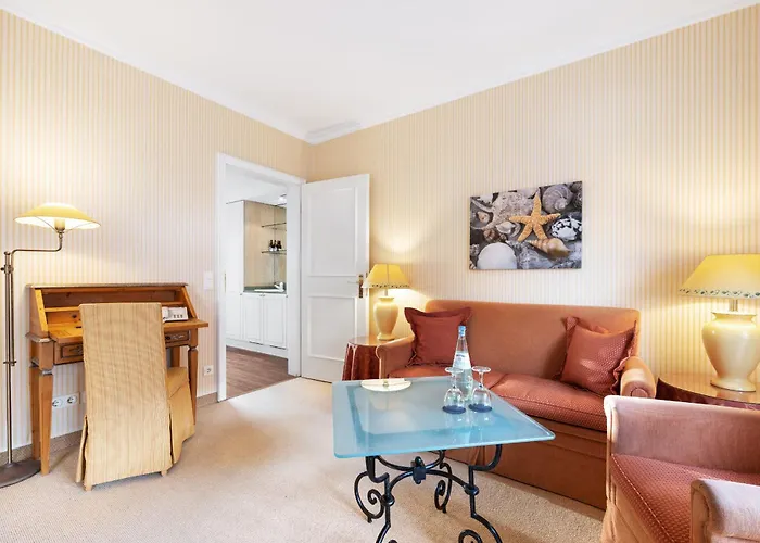 Strandhotel Sylt Отель Вестерланд