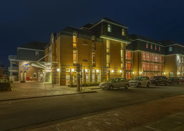 Отель Strandhotel Sylt 4*