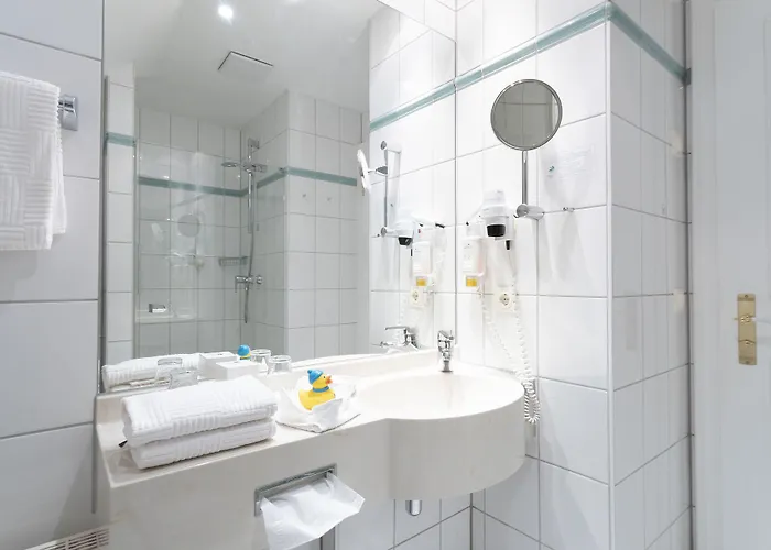 Отель Strandhotel Sylt 4*